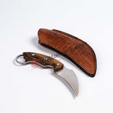 Karambit Knife (1)
