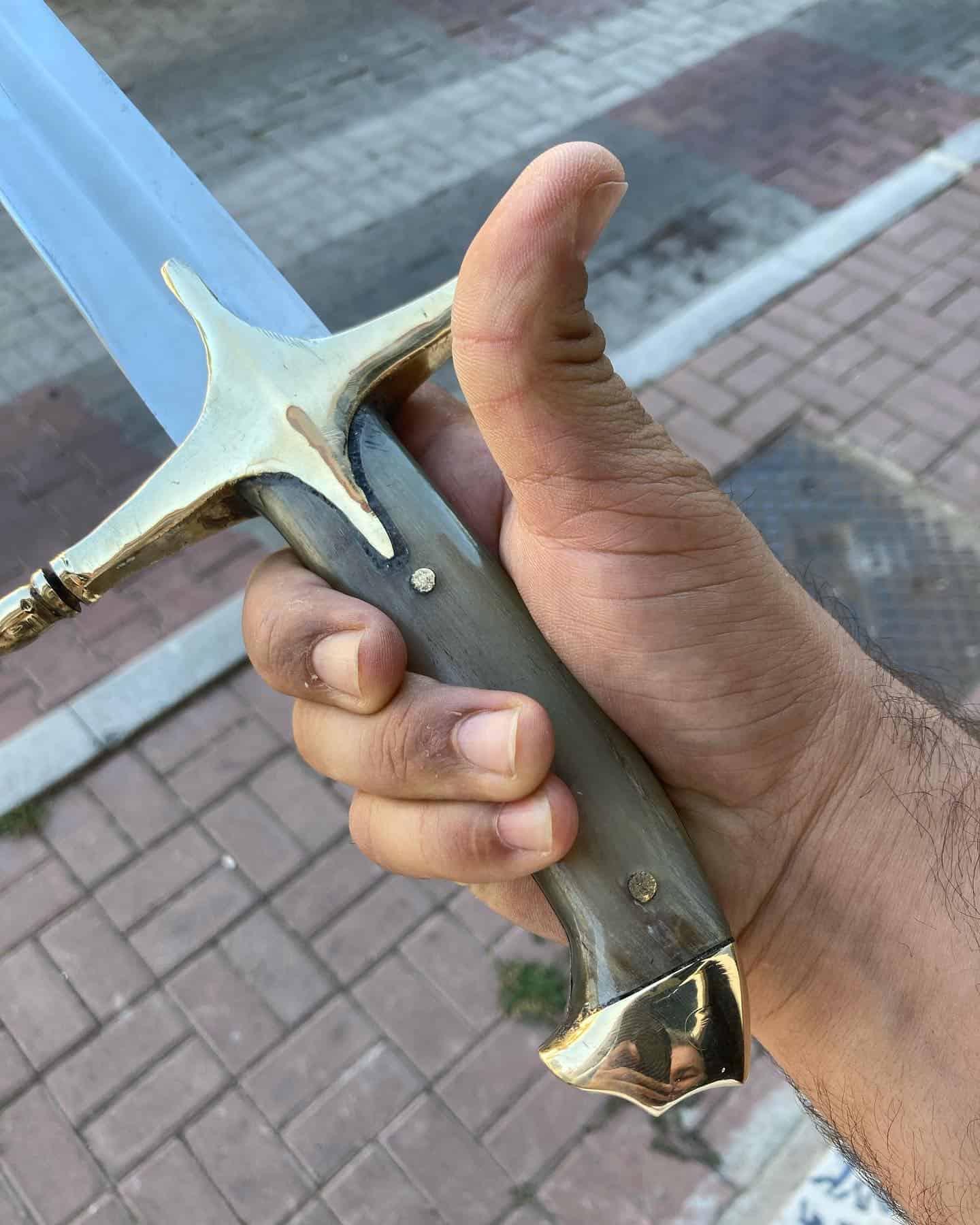 16-17. Century Ottoman Curved Fuller Horn Handle Sword (11)