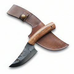 24 cm Hand Forged Carbon Steel Hunting Knife with Walnut Handle
