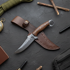 26 cm Hand Forged Carbon Steel Hunting Knife with Walnut Wood Handle