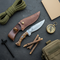 30 cm Hand Forged Carbon Steel Hunting Knife with Walnut Handle