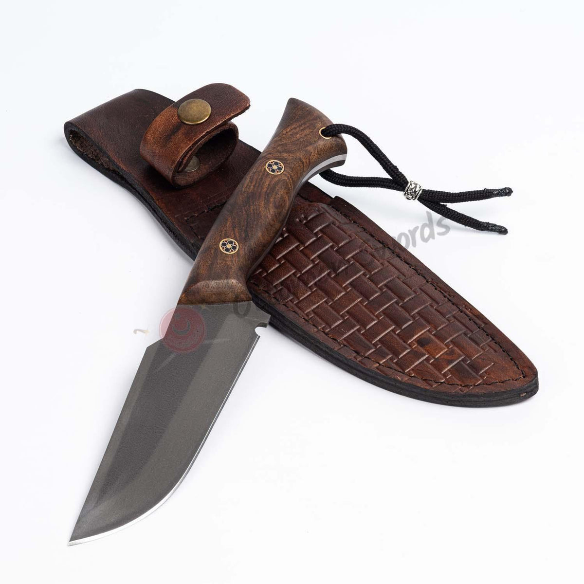D2 Steel Full Tang Fixed Blade Survival Knife Walnut Handle (3)