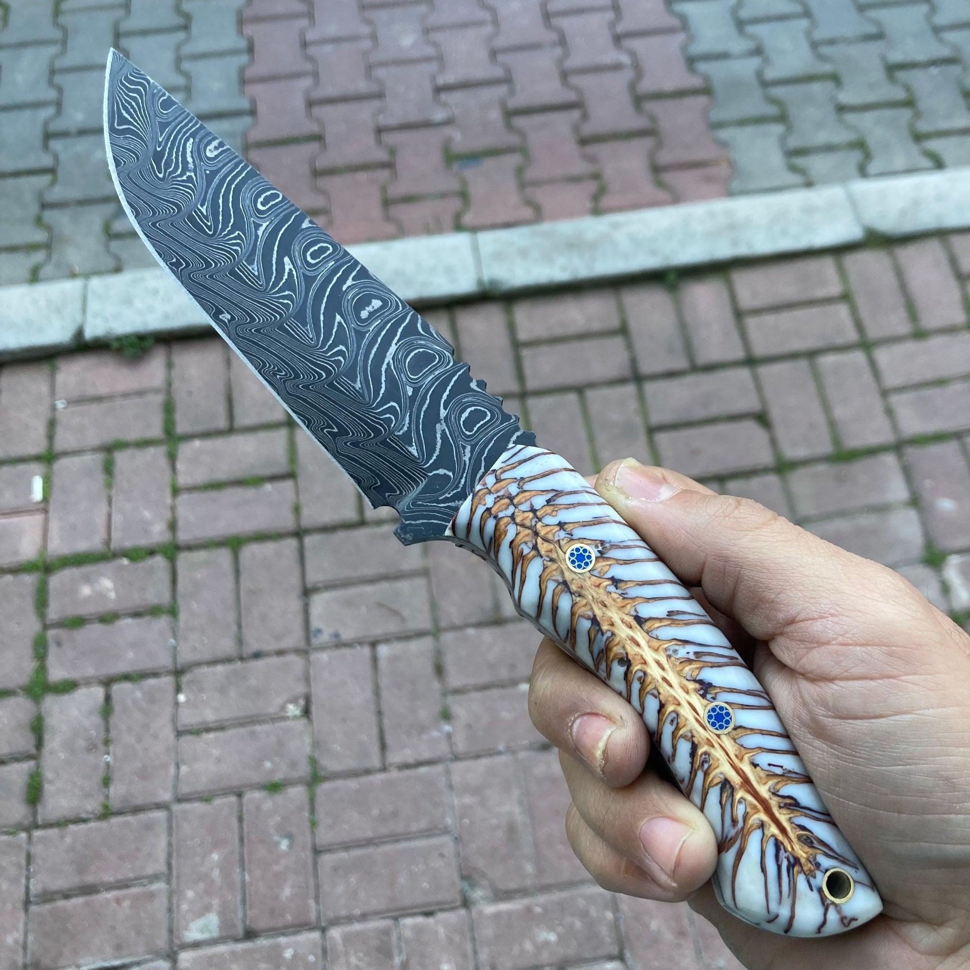 Best Damascus Knife