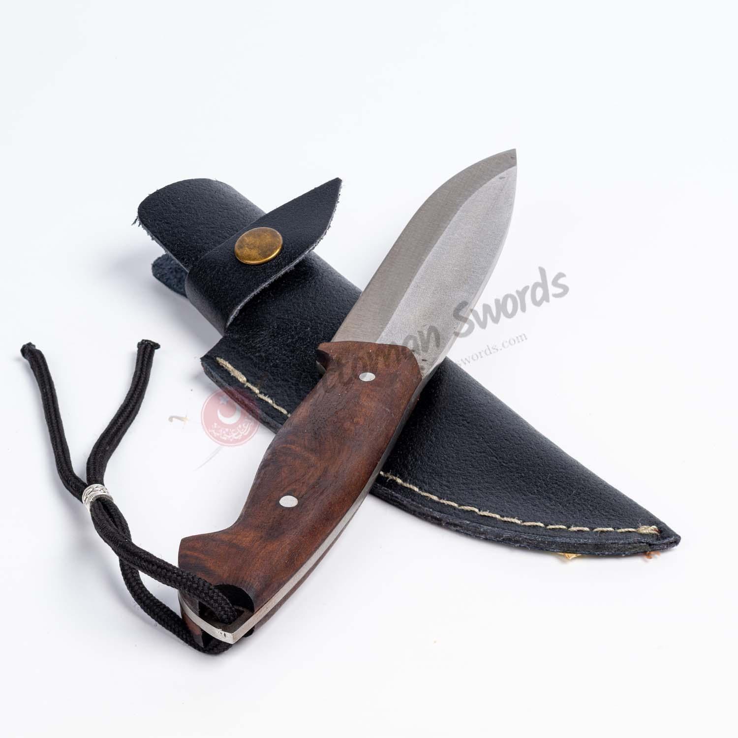 Drop Point Bushcraft Knife Walnut Handle 8.6 (1)