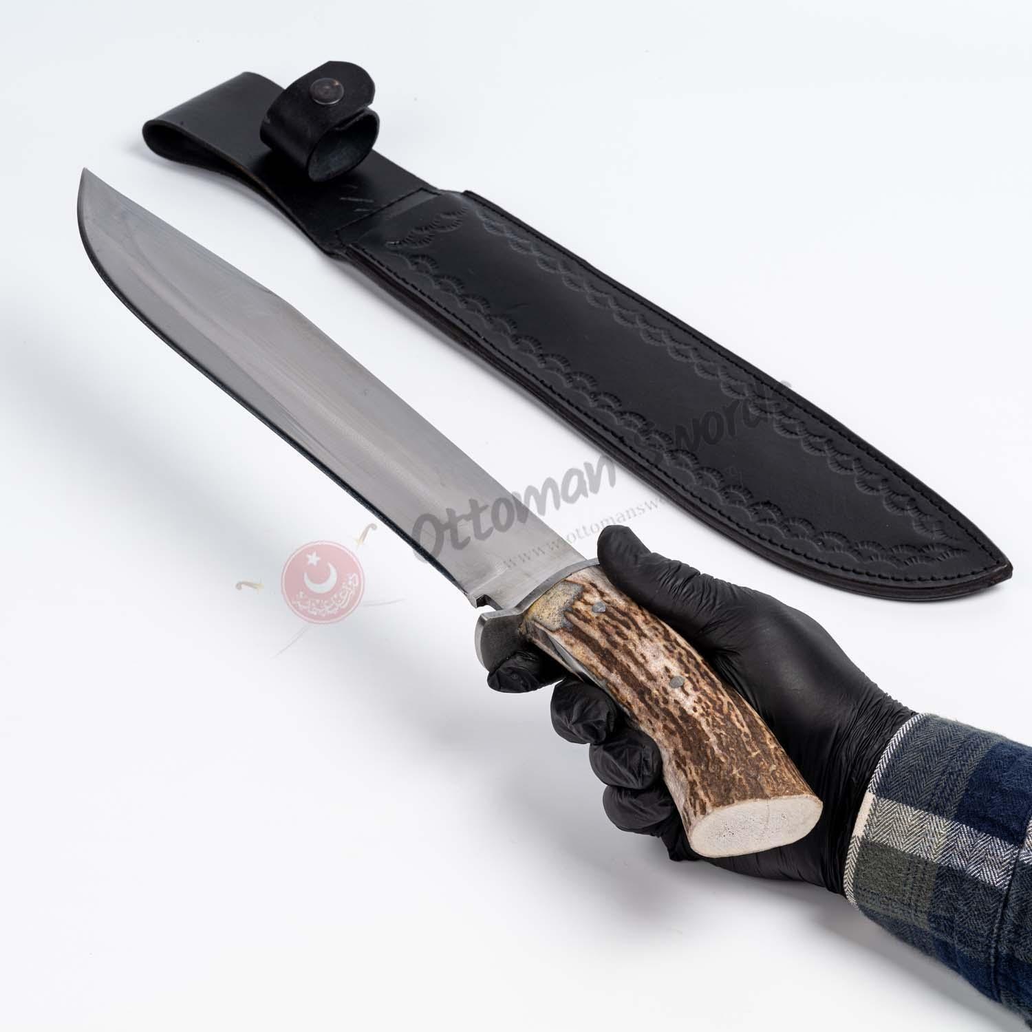 classic bowie knife