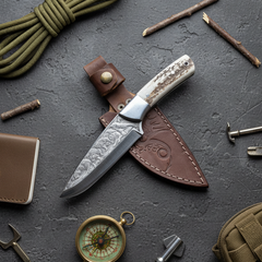 Handcrafted N690 Hunter Knife – Tiger Engraved Blade & Deer Antler Handle