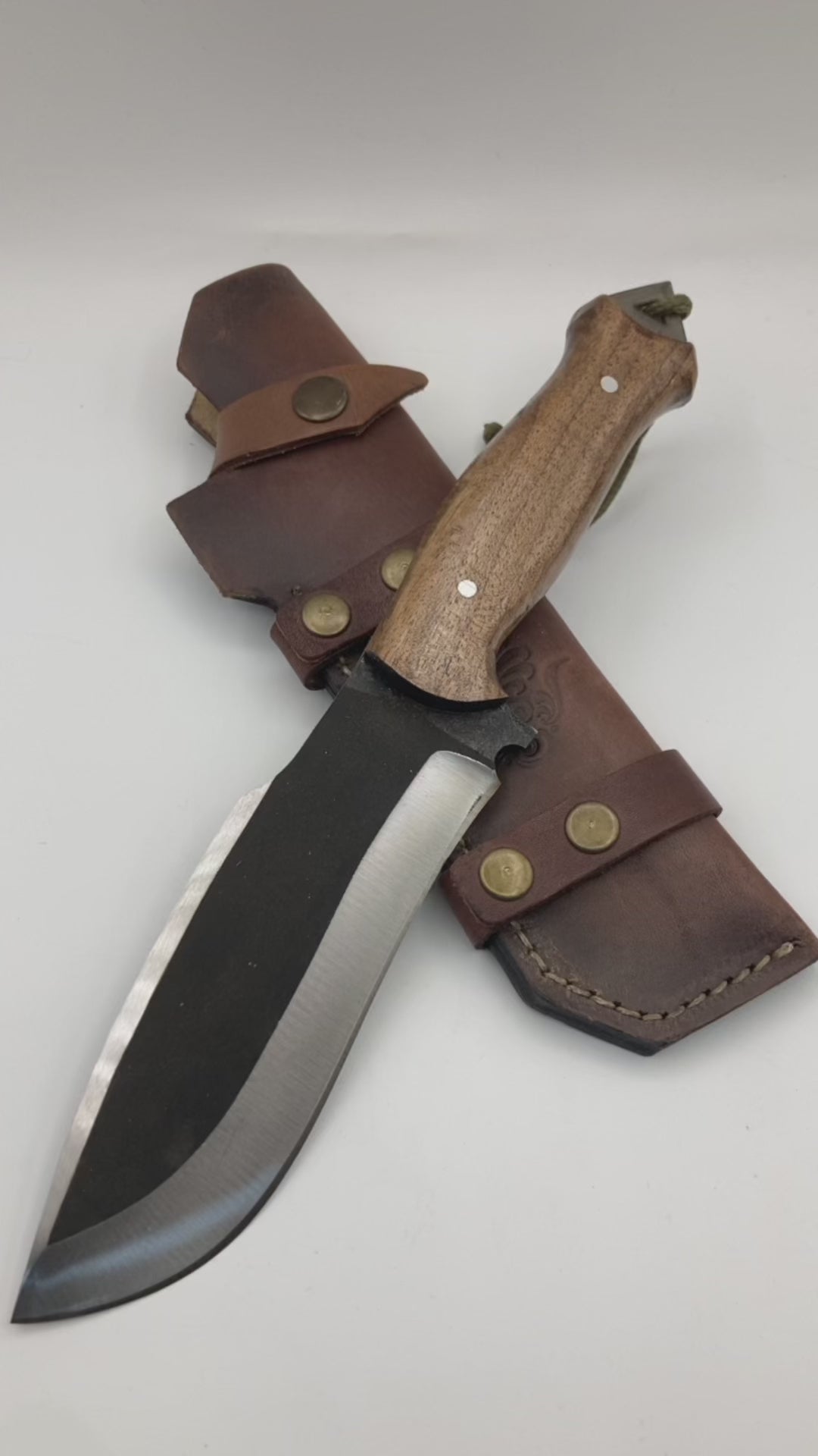 Fixed Blade Bush Knife With Horizontal Belt Sheath